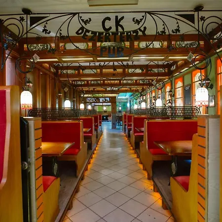 Kosmowski Hotel 3*