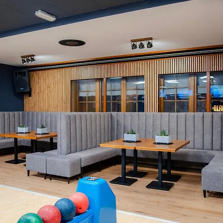 Kosmowski 3* Września