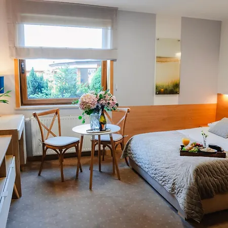 Kosmowski ホテル Września